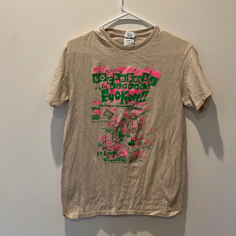 Swanky’s graphic tee